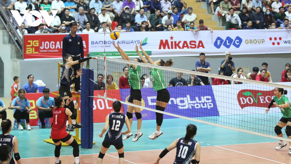 Hung Kings Volleyball Cup 2021 gets underway in Phu Tho